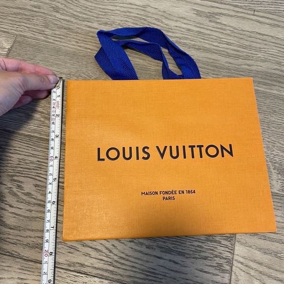 Louis Vuitton Small Shopping Bag - Picture 4 of 4